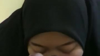 Jilbab Pulang Kerja Langsung Sepong Pacar