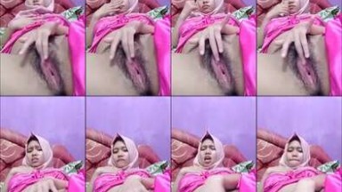 Bokep Indo-Yuni Jilbab Jembut Lebat