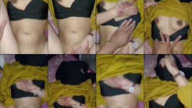 Ukhti sange berat sampe tangannya gesek2