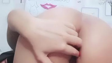 Tiwi Hijab Hitam Binal Maen Dildo