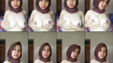 Dianti ABG Jilbab Pentil Coklat