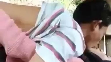 Jilbab Mesum digubuk tengah hutan 1