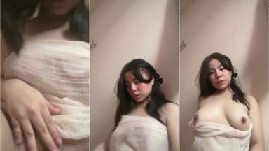 Vanie Abis Mabuk Pamerin Uting Imut Elus Kemem Doi - bokep viral terbaru