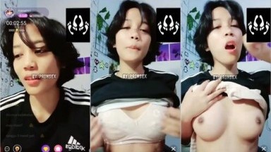 VCS Nanamii Cewek Tomboy Uting Nenen Mungil Hot - Bokep VCS