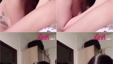 Video Bokep Siswa Bokeplah.com realjayrohm memamerkan keterampilan menjilati vaginanya yang panas