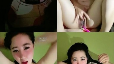 Gadis Manado memek mulus live colmek demi gift - Bokep Indo Terbaru