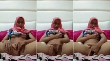 ABG HIJAB Colmek Sange Pengen Ewe - liveomek com - Bokep Indo Terbaru