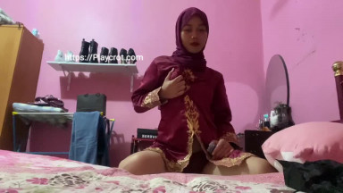 Rare file 22Vid Complete Jilbab dildo playcrot (1).Bokepi com