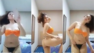 Inem Kimaya Agatha Hot - Bokep Indo Terbaru