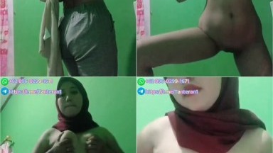 Jilbab Cantik lagi sange - Bokep Indo Terbaru