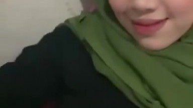 Bokep Hijab terbaru cewek manis Vidio 113 - Situs Bokep